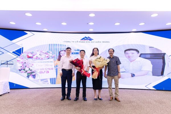 Ban lãnh đạo mới