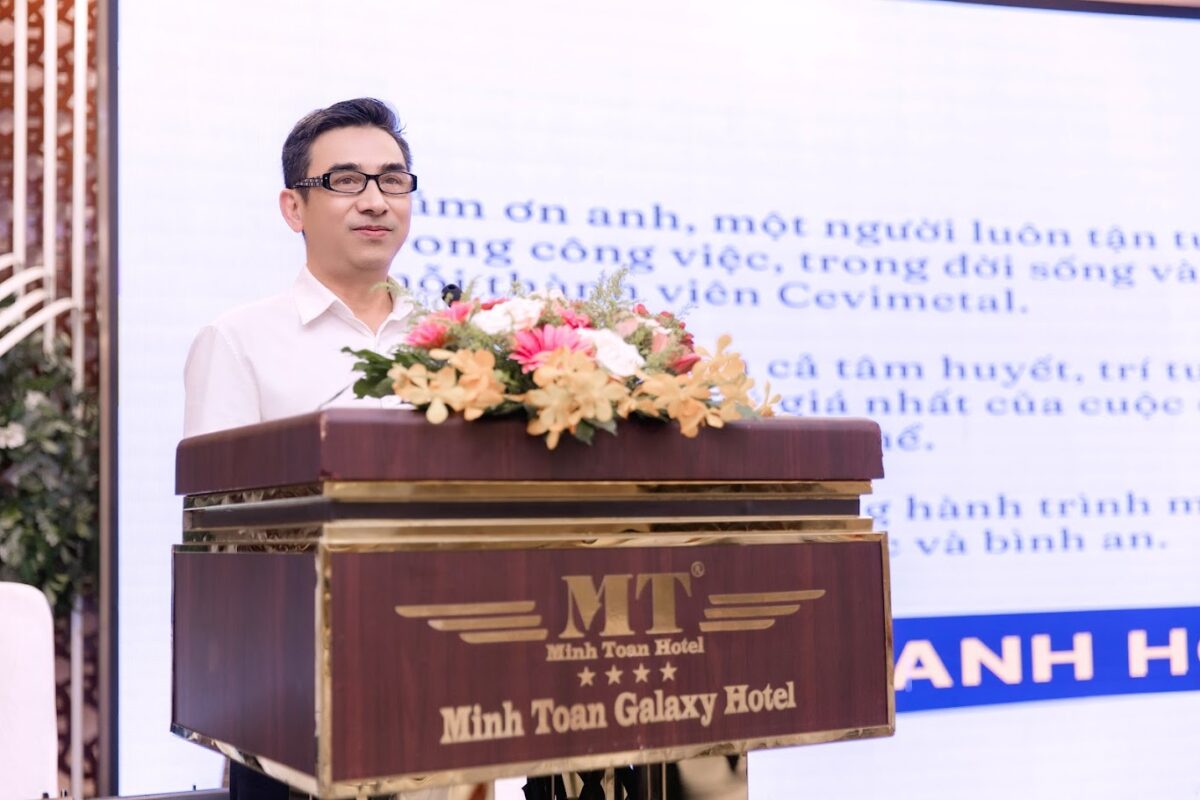 anh Hoàng anh Hoàng