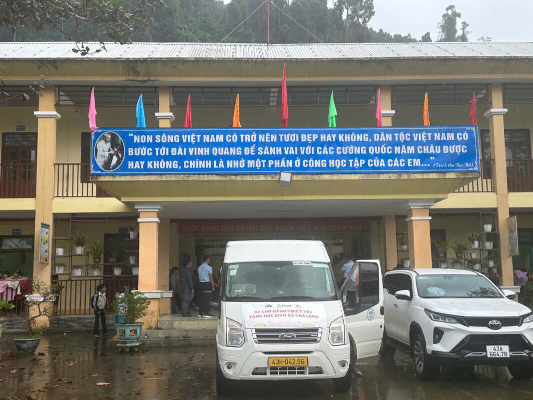 Trường THCS Trà Leng Trường THCS Trà Leng